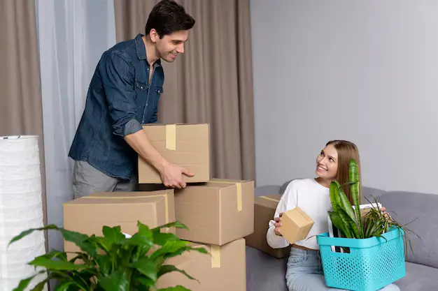 apartment movers landing 3 fast movers